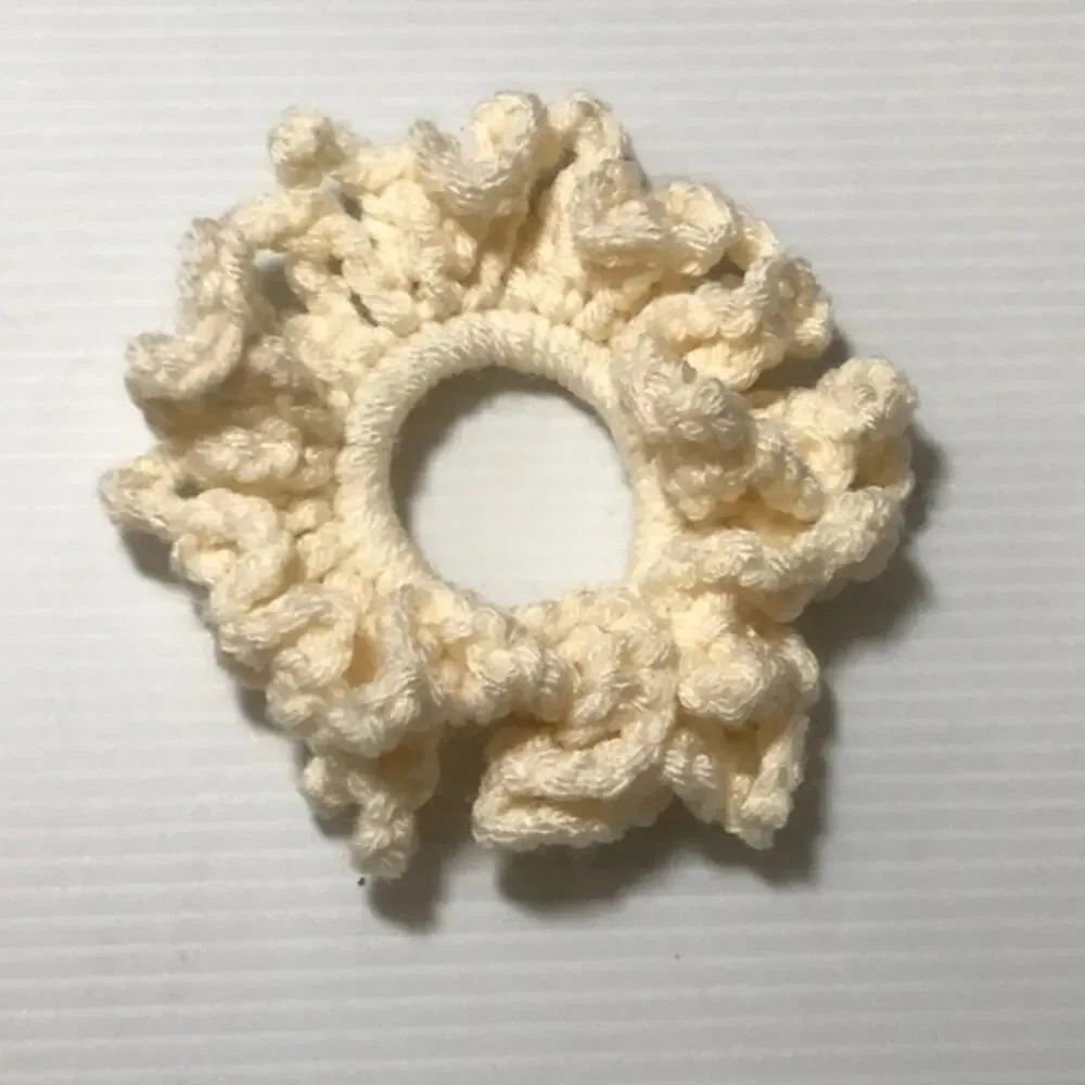 NWT Cream Handmade Crocheted Hair Scrunchie